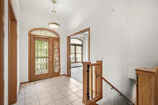 3000 Stamford Pl, Fitchburg, WI 53711 - Photo 5