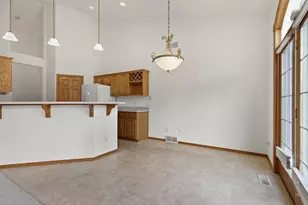3000 Stamford Pl, Fitchburg, WI 53711 - Photo 15