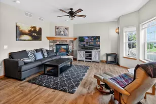 1155 Liberty Blvd, Sun Prairie, WI 53590 - Photo 3