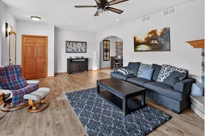 1155 Liberty Boulevard #34, Sun Prairie, WI 53590 - Photo 5