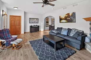 1155 Liberty Blvd, Sun Prairie, WI 53590 - Photo 5