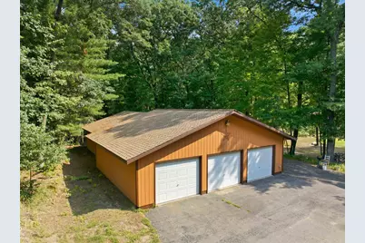 1352 Fur Court, Wisconsin Dells, WI 53965 - Photo 11