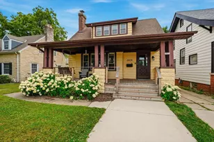 6931 Aetna Ct, Wauwatosa, WI 53213 - Photo 3
