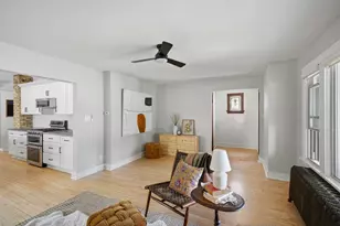 6931 Aetna Ct, Wauwatosa, WI 53213 - Photo 9