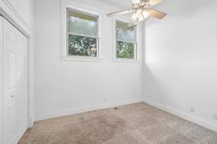 1009 Summit Ave, Stoughton, WI 53589 - Photo 17