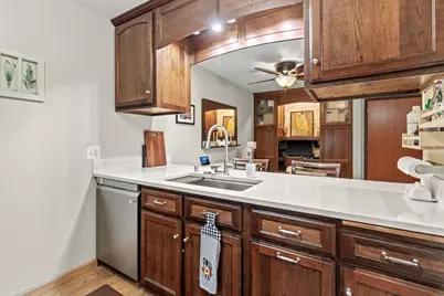 1015 N Sunnyvale Lane #E, Madison, WI 53713 - Photo 11