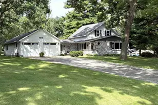 5508 E Buss Rd, Clinton, WI 53525 - Photo 1
