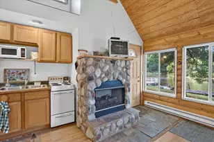 W1049 Cottage Rd, Brodhead, WI 53520 - Photo 11