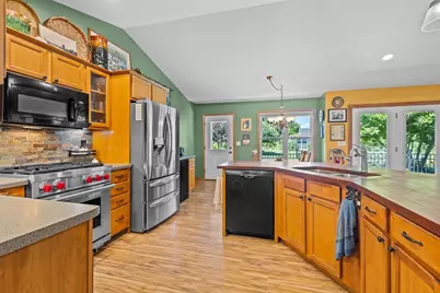 165 Deer Run Drive, Fall River, WI 53932 - Photo 17