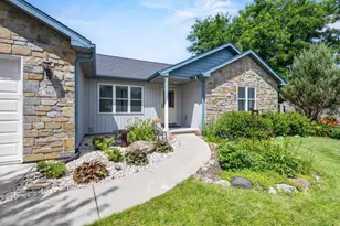 165 Deer Run Dr, Fall River, WI 53932 - Photo 5