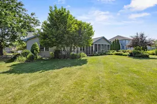 165 Deer Run Dr, Fall River, WI 53932 - Photo 55