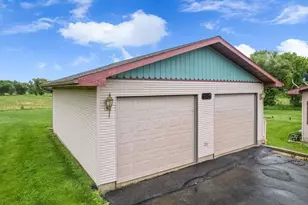 33606 Owl Ave, Elroy, WI 53929 - Photo 21