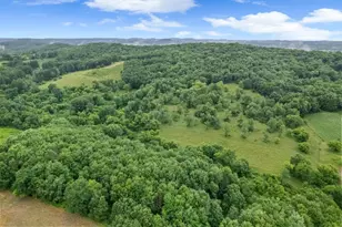33606 Owl Ave, Elroy, WI 53929 - Photo 27