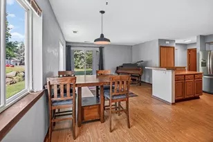 952 Rockefeller Ln, Madison, WI 53704 - Photo 13