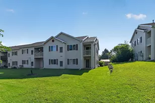 952 Rockefeller Ln, Madison, WI 53704 - Photo 23