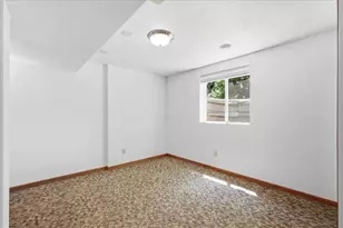 3617 Dennett Dr, Madison, WI 53714 - Photo 43