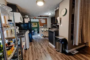 611 9th St, Baraboo, WI 53913 - Photo 15