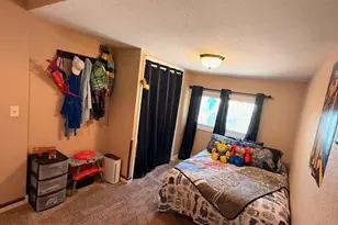 611 9th St, Baraboo, WI 53913 - Photo 23