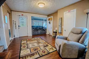 611 9th St, Baraboo, WI 53913 - Photo 9