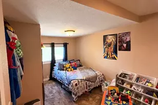 611 9th St, Baraboo, WI 53913 - Photo 23