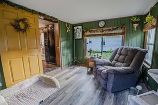 611 9th St, Baraboo, WI 53913 - Photo 3