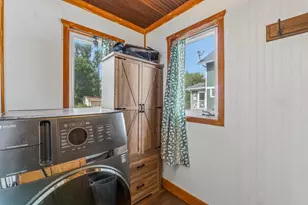 221 E 3rd St, Beaver Dam, WI 53916 - Photo 13
