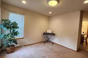 1214 Twinleaf Ln, Madison, WI 53719 - Photo 7