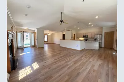 117 Glenn Drive, Cottage Grove, WI 53527 - Photo 5