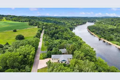 1000 Hillside Drive, Lake Delton, WI 53965 - Photo 7