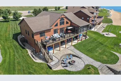 N8676 Beachtown Circle, New Lisbon, WI 53950 - Photo 3
