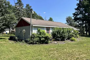 212 N Linden St, Adams, WI 53910 - Photo 9