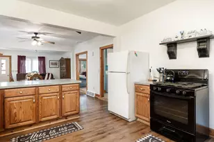 320 East St, Clinton, WI 53525 - Photo 23