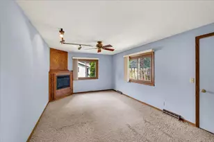 618 Jefferson St, DeForest, WI 53532 - Photo 37