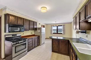 618 Jefferson St, DeForest, WI 53532 - Photo 21