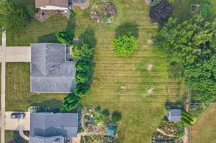 618 Jefferson St, DeForest, WI 53532 - Photo 55
