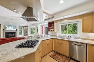 60 Oak Creek Trail, Madison, WI 53717 - Photo 23