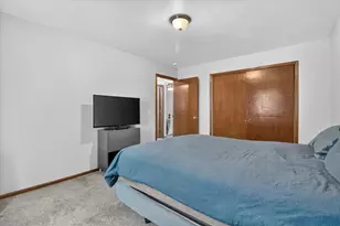 2850 Cimarron Trail, Madison, WI 53719 - Photo 23