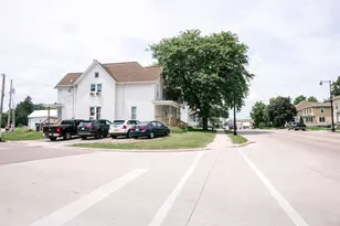 430 E James St, Columbus, WI 53925 - Photo 23