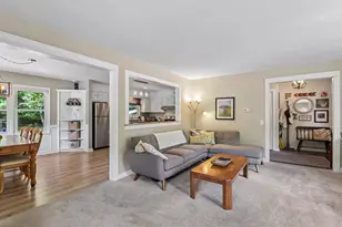 1130 Chapel Hill Rd, Madison, WI 53711 - Photo 9