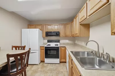 5397 Blue Bill Park Drive #11, Waunakee, WI 53597 - Photo 5
