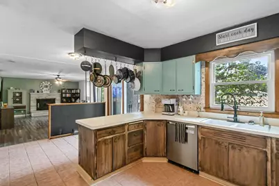 1840 Vista Drive, Beloit, WI 53511 - Photo 9