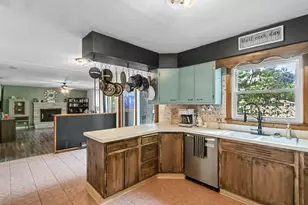 1840 Vista Dr, Beloit, WI 53511 - Photo 9