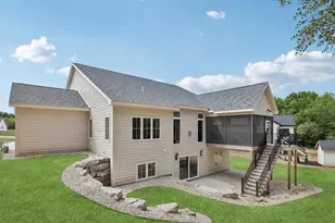 W8778 Blue Violet Ct, Cambridge, WI 53523 - Photo 3