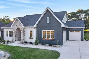 W8778 Blue Violet Ct, Cambridge, WI 53523 - Photo 47