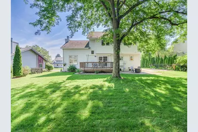 1905 Manchester Crossing, Waunakee, WI 53597 - Photo 9