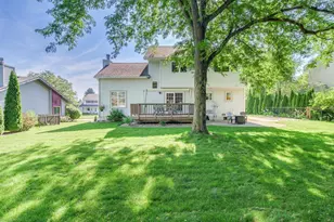 1905 Manchester Crossing, Waunakee, WI 53597 - Photo 9