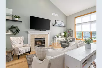 1905 Manchester Crossing, Waunakee, WI 53597 - Photo 23