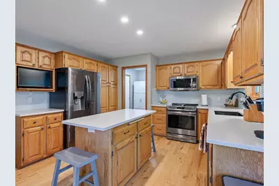 1905 Manchester Crossing, Waunakee, WI 53597 - Photo 15