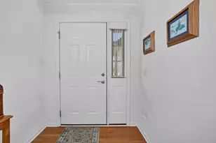 6582 Kristines Way, South Beloit, IL 61080 - Photo 5