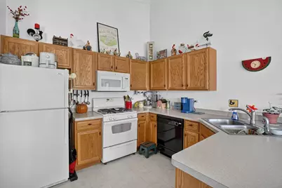 6582 Kristines Way, South Beloit, IL 61080 - Photo 15